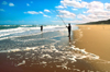 GippsIand Lakes Coastal Park, Victoria, Australia: Golden Beach - anglers - photo by G.Scheer