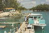 Grand Bahama - Freeport: boarding (photo by Simon Young)