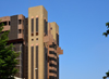 Ouagadougou, Burkina Faso: tower of the Central Bank of West African States / Banque Centrale des tats de l'Afrique de l'Ouest, BCEAO - central bank serving the countries that share the West African CFA franc currency, comprising the West African Economic and Monetary Union (UEMOA) - Bassawarga avenue, Revolution square - photo by M.Torres