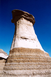 Canada / Kanada - Drumheller, Alberta: Hoodoos - a rock pinnacle - Hoodoo drive - photo by M.Torres