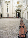 Czech Republic - Hluboka nad Vltavou (Southern Bohemia - Jihocesk - Budejovick kraj): Schwarzenberg castle - benches - inner court - photo by J.Kaman