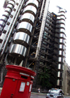 London: LLoyds building amd Royal Mail - City - London's main financial district - photo by K.White