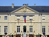 Isigny-sur-Mer, Calvados, Basse-Normandie, France: Town Hall and war monument - Hotel de Ville - photo by A.Bartel