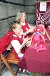 Hungary / Ungarn / Magyarorszg - Budapest: Buda Castle Palace - bobbin-lace artisans - two generations (photo by Miguel Torres)