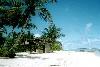 Kosrae: the Iraq Beach Club on the north-eastern coast - photo by B.Cloutier