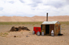 Gobi desert, southern Mongolia: a kitchen with Buddhism's symbolic Endless knot - Shrivatsa - Khongoryn Els, Gurvan Saikhan National Park - photo by A.Ferrari