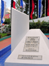 Managua, Nicaragua: Comandante Carlos Fonseca Amador tomb - founder of the Sandinista National Liberation Front (FSLN) - Parque Central / Central Park - photo by M.Torres