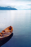 Norway / Norge - Sognefjord (Sogn og Fjordane): row boat - outside Flam (photo by Michelle Murphy)