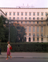 Romania - Bucharest: walking by the former Communist Party headquarters / PCR, , now the Senate - Piata Revolutiei - photo by M.Torres