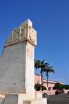 So Tom, So Tom and Prncipe / STP: monument to prince Henry, the Navigator - identical to those in Dili, Cidade da Praia, Bissau, Maputo and Torres Novas - waterfront avenue / monumento ao Infante dom Henrique, semelhante aos existentes em Dili, Cidade da Praia, Bissau, Maputo e Torres Novas - Avenida Marginal 12 de Julho - Liceu Nacional em fundo - photo by M.Torres