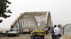 Senegal - Saint Louis: Faidherbe bridge - river Sngal - linking the older quarter to the mainland - photo by G.Frysinger