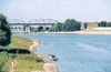 Bendery / Tighina - Transnistria / Transdniestr / Pridnestrovie: bridge and beach on the river Dniestr - photo by M.Torres