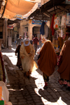 Urfa / Edessa / Sanliurfa, Southeastern Anatolia, Turkey: streets of the old town - shops - photo by J.Wreford