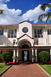 Victoria Falls, Matabeleland North, Zimbabwe: Victoria Falls Hotel - main entrance from the inner court - colonial-style hotel, a last bastion of the romance of grand travel - Mallet Drive - photo by M.Torres